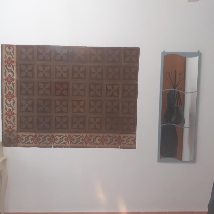 A Casa Dell'Artista Apartment เชฟาลู ภายนอก รูปภาพ